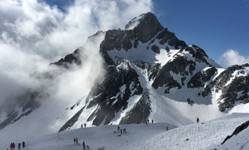 爬玉龙雪山会高反吗3